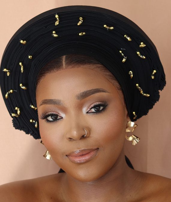 Extended cotton twill circle gele with beads